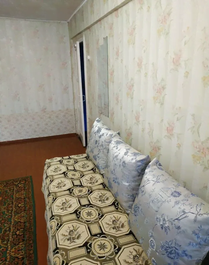 Химиков 61, район Советский (Городок Нефтяников мкр.)-2