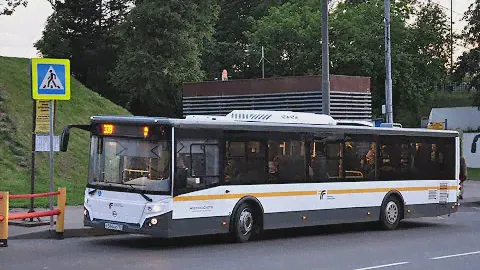 ЛиАЗ-5292.65-03 (Е 584 АХ 790), маршрут 33 «Лесной Городок»—«Одинцово»