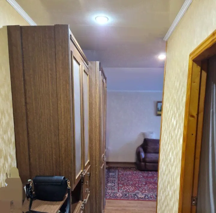 Продам двухкомнатную квартиру вторичку 41.0 м² этаж 2/6 городской округ Одинцовский город Кубинка городок Кубинка-10-3
