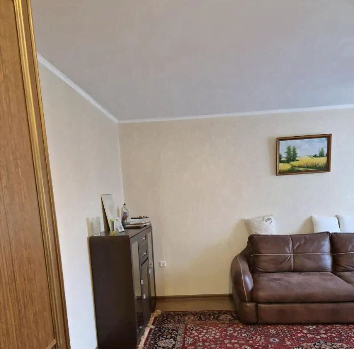 Продам двухкомнатную квартиру вторичку 41.0 м² этаж 2/6 городской округ Одинцовский город Кубинка городок Кубинка-10-0