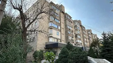 Продаю 4-х ком кв Боконб/ Тыныстанова  «Брак и Семья» индив, 87,3 м²  Не угл 5/7 115 000 $