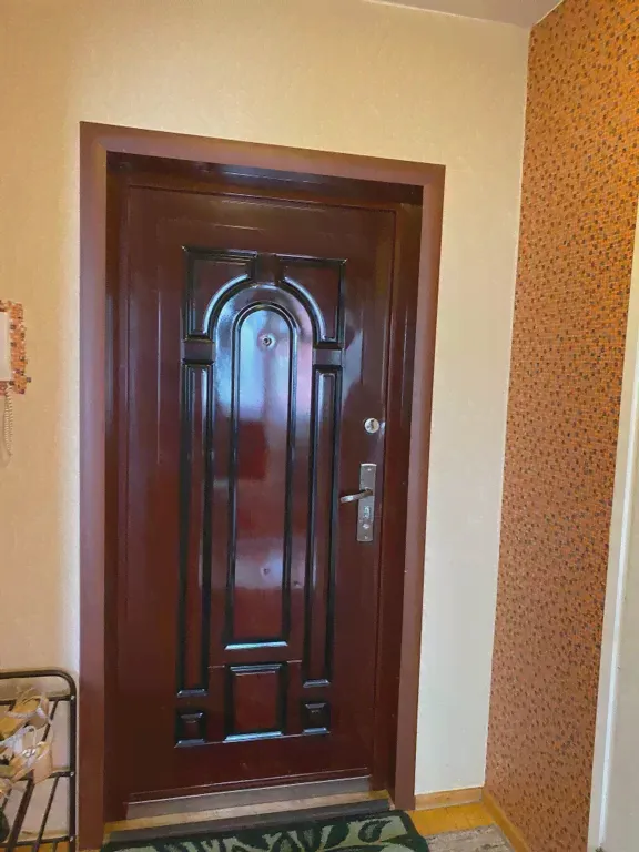 Сдаю посуточно однокомнатную квартиру 38.0 м² этаж 3/4 район Богучарский город Богучар нп Военный городок 12-2